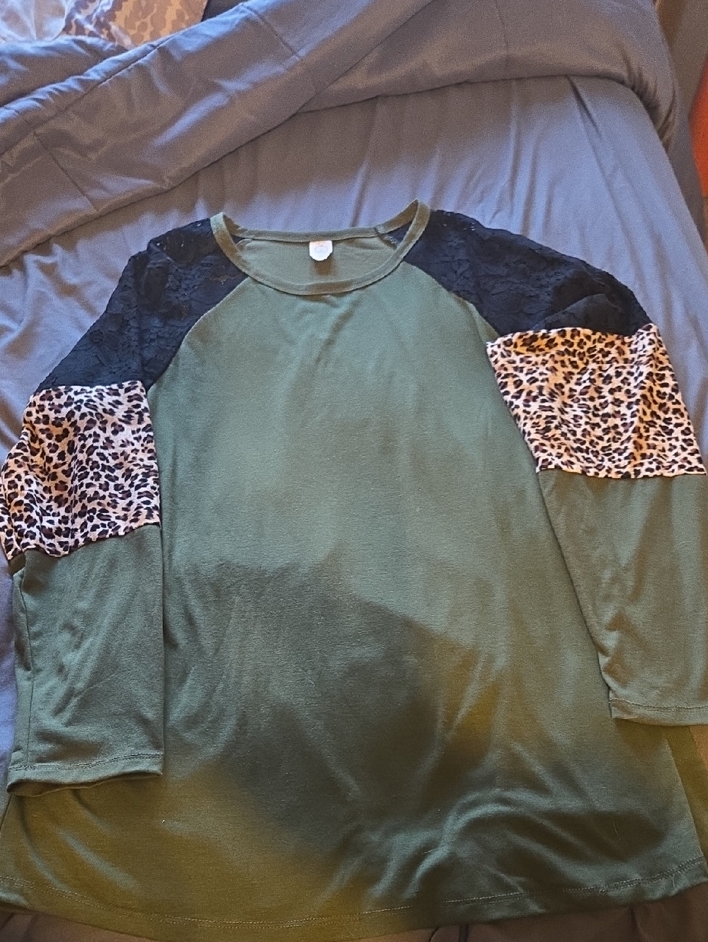Olive Green Long-Sleeve Raglan Tee with Black Lace and Leopard Panels